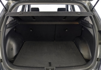 Подержанный автомобиль Hyundai Creta 2019 года (10 фото)