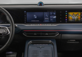 Подержанный автомобиль Voyah Free 2023 года (14 фото)