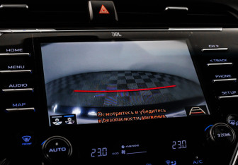 Подержанный автомобиль Toyota Camry Sedan 2020 года (16 фото)