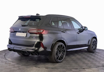 Подержанный автомобиль BMW X5 M 2020 года (5 фото)