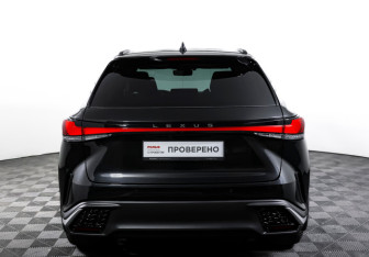 Подержанный автомобиль Lexus RX 2024 года (6 фото)