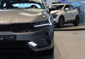 Новый Kia K5 2025 (5 фото)