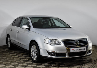 Подержанный автомобиль Volkswagen Passat Sedan 2009 года (2 фото)