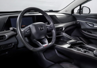 Подержанный автомобиль Changan UNI-T 2023 года (14 фото)