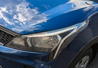 Подержанный автомобиль Kia Rio Hatchback 2021 года (16 фото)