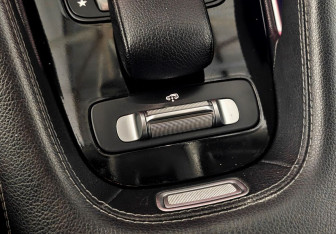 Подержанный автомобиль Mercedes-Benz GLE 2020 года (18 фото)