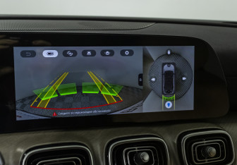 Подержанный автомобиль Jaecoo J8 2024 года (15 фото)