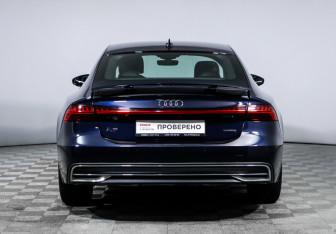 Подержанный автомобиль Audi A7 2021 года (6 фото)