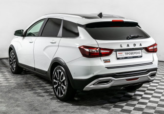 Подержанный автомобиль LADA (ВАЗ) Vesta Wagon 2025 года (7 фото)