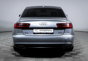 Подержанный автомобиль Audi A6 Sedan 2016 года (6 фото)
