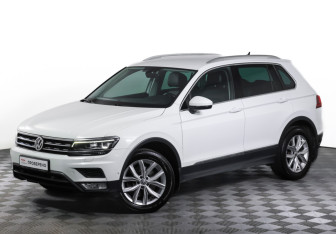 Подержанный автомобиль Volkswagen Tiguan 2017 года (24 фото)