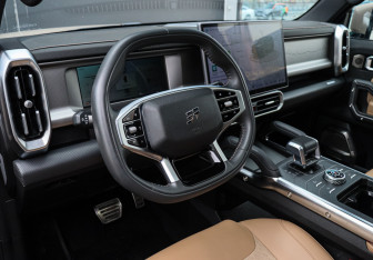 Подержанный автомобиль Jetour T2 2024 года (15 фото)