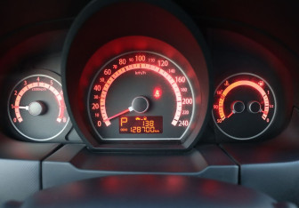 Подержанный автомобиль Kia Ceed Hatchback 2011 года (17 фото)