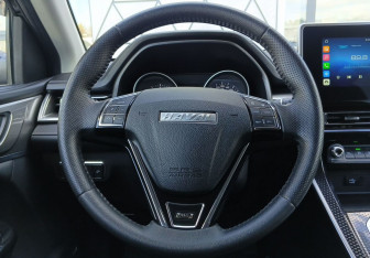 Подержанный автомобиль Haval M6 2023 года (12 фото)