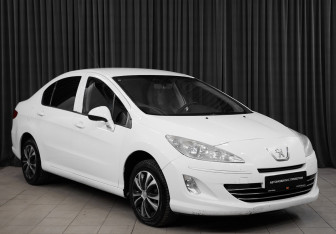 Подержанный автомобиль Peugeot 408 2012 года (3 фото)