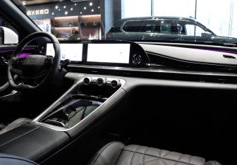 Новый Exeed RX 2025 (7 фото)