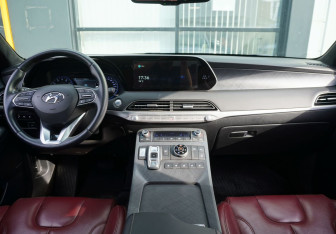 Подержанный автомобиль Hyundai Palisade 2021 года (14 фото)