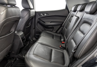 Подержанный автомобиль Chery Tiggo 4 2022 года (18 фото)