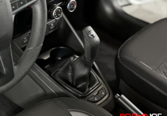 Подержанный автомобиль LADA (ВАЗ) Vesta Sedan 2023 года (15 фото)