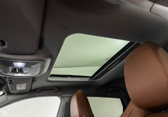 Подержанный автомобиль Omoda C5 2023 года (17 фото)