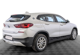 Подержанный автомобиль BMW X2 2020 года (5 фото)