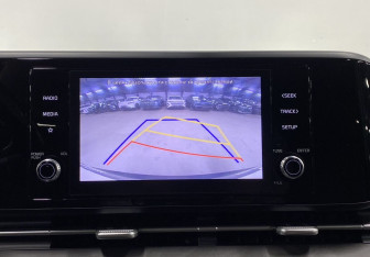 Подержанный автомобиль Kia Carnival 2021 года (17 фото)