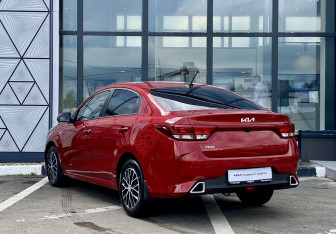 Подержанный автомобиль Kia Rio Sedan 2021 года (7 фото)