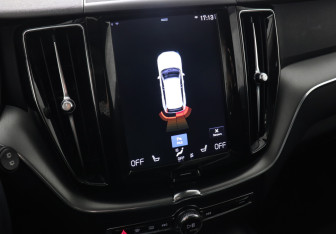Подержанный автомобиль Volvo XC60 2021 года (13 фото)