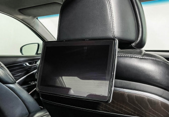 Подержанный автомобиль Kia K900 2019 года (26 фото)