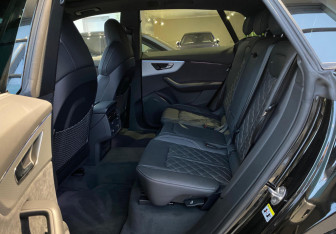 Новый Audi Q8 2024 (3 фото)