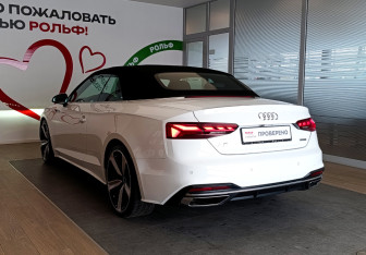Подержанный автомобиль Audi A5 Convertible 2020 года (6 фото)
