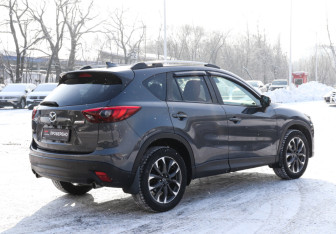 Подержанный автомобиль Mazda CX-5 2016 года (5 фото)