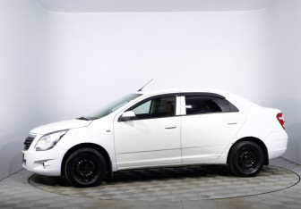 Подержанный автомобиль Ravon R4 2018 года (8 фото)