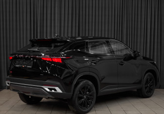 Новый Omoda C5 2024 (4 фото)