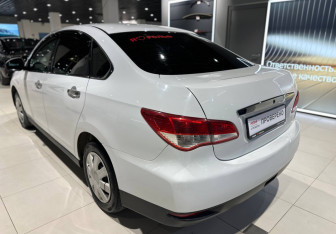 Подержанный автомобиль Nissan Almera Sedan 2017 года (4 фото)