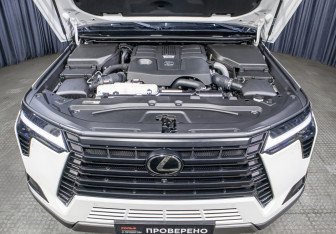 Подержанный автомобиль Lexus GX 2024 года (9 фото)