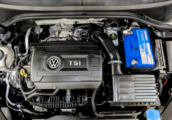 Подержанный автомобиль Volkswagen Passat Sedan 2018 года (9 фото)