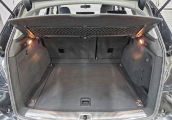 Подержанный автомобиль Audi Q5 2013 года (10 фото)