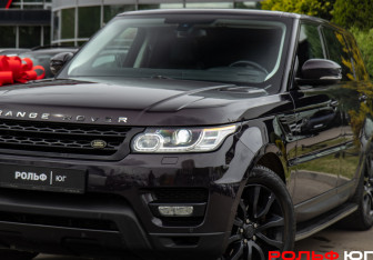 Подержанный автомобиль Land Rover Range Rover Sport 2013 года (21 фото)