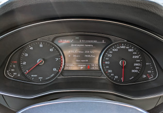 Подержанный автомобиль Audi A6 Sedan 2019 года (16 фото)