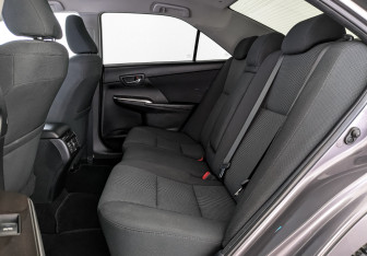 Подержанный автомобиль Toyota Camry Sedan 2016 года (18 фото)