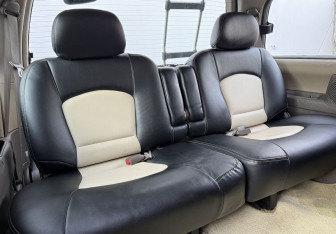 Подержанный автомобиль Hyundai Starex 2007 года (12 фото)