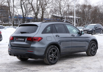 Подержанный автомобиль Mercedes-Benz GLC Coupe 2021 года (5 фото)