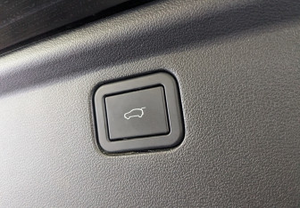 Подержанный автомобиль Haval H7 2025 года (10 фото)