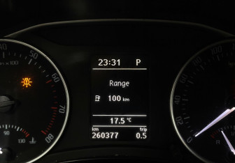 Подержанный автомобиль Skoda Octavia Liftback 2010 года (14 фото)