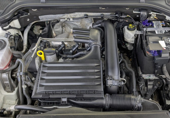 Подержанный автомобиль Skoda Octavia Liftback 2021 года (9 фото)