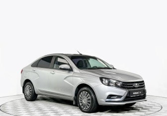 Подержанный автомобиль LADA (ВАЗ) Vesta Sedan 2016 года (3 фото)