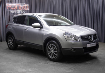 Подержанный автомобиль Nissan Qashqai 2008 года (3 фото)