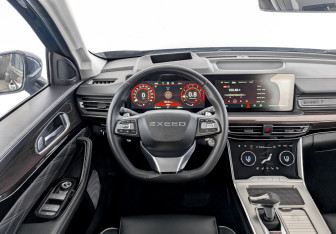 Подержанный автомобиль Exeed VX 2023 года (22 фото)