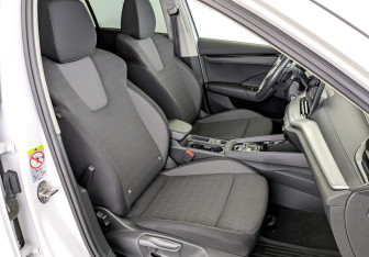 Подержанный автомобиль Skoda Octavia Liftback 2021 года (23 фото)